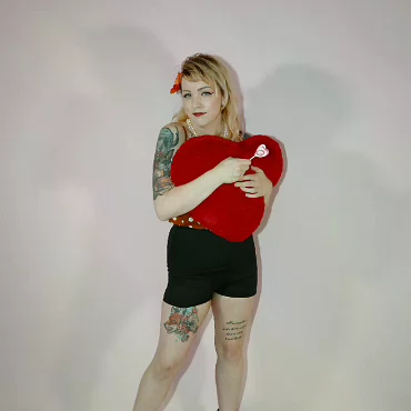 Studio Pinup Shoot 02 02 2019 172 Gathered together in the